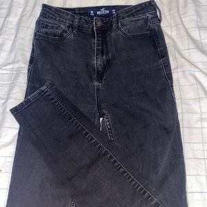 Hollister Ultra High-Rise Super Skinny Jeans